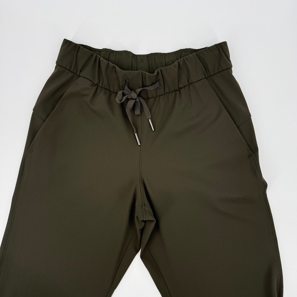 Lululemon On the Fly 7/8 Olive Green Pants - Picture 4 of 11